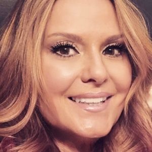 Meet your Posher, Michele